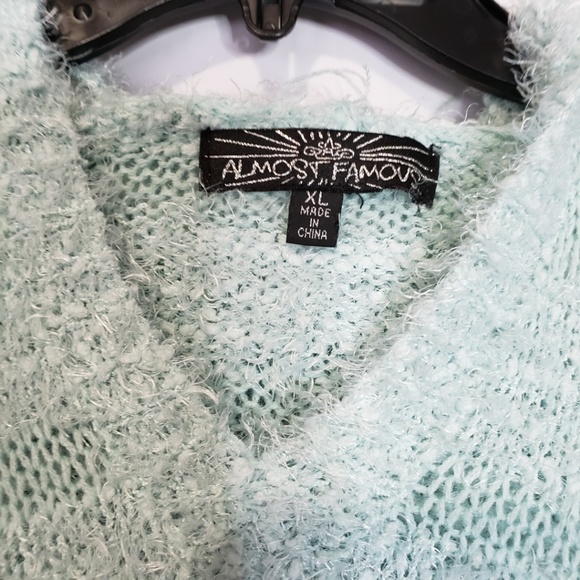*SOLD*  Almost Famous Mint Fuzzy Hooded Sweater XL - Picture 4 of 8